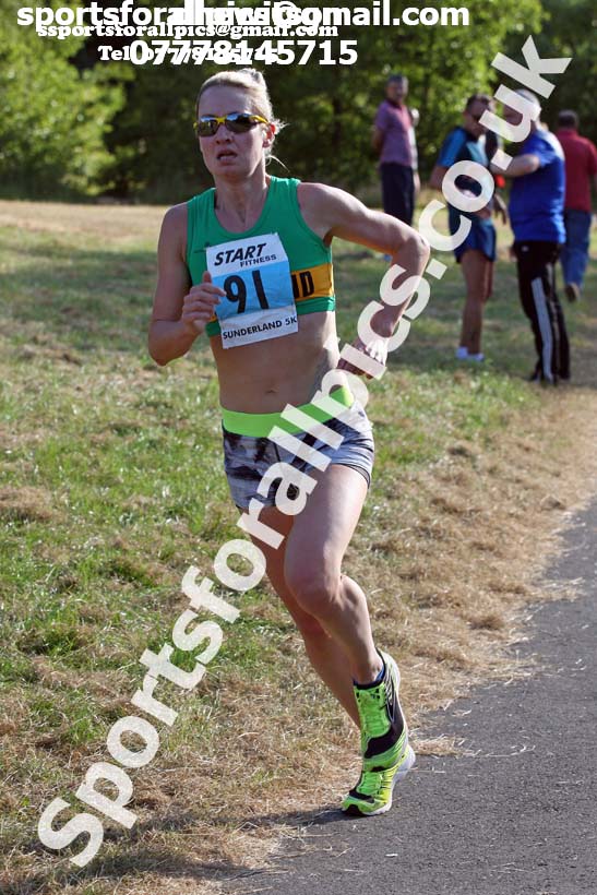 Veteran and womens 2018 Sunderland 5k Road Races, Silksworth, Sunderland. Photo: David T. Hewitson/Sports for All Pics